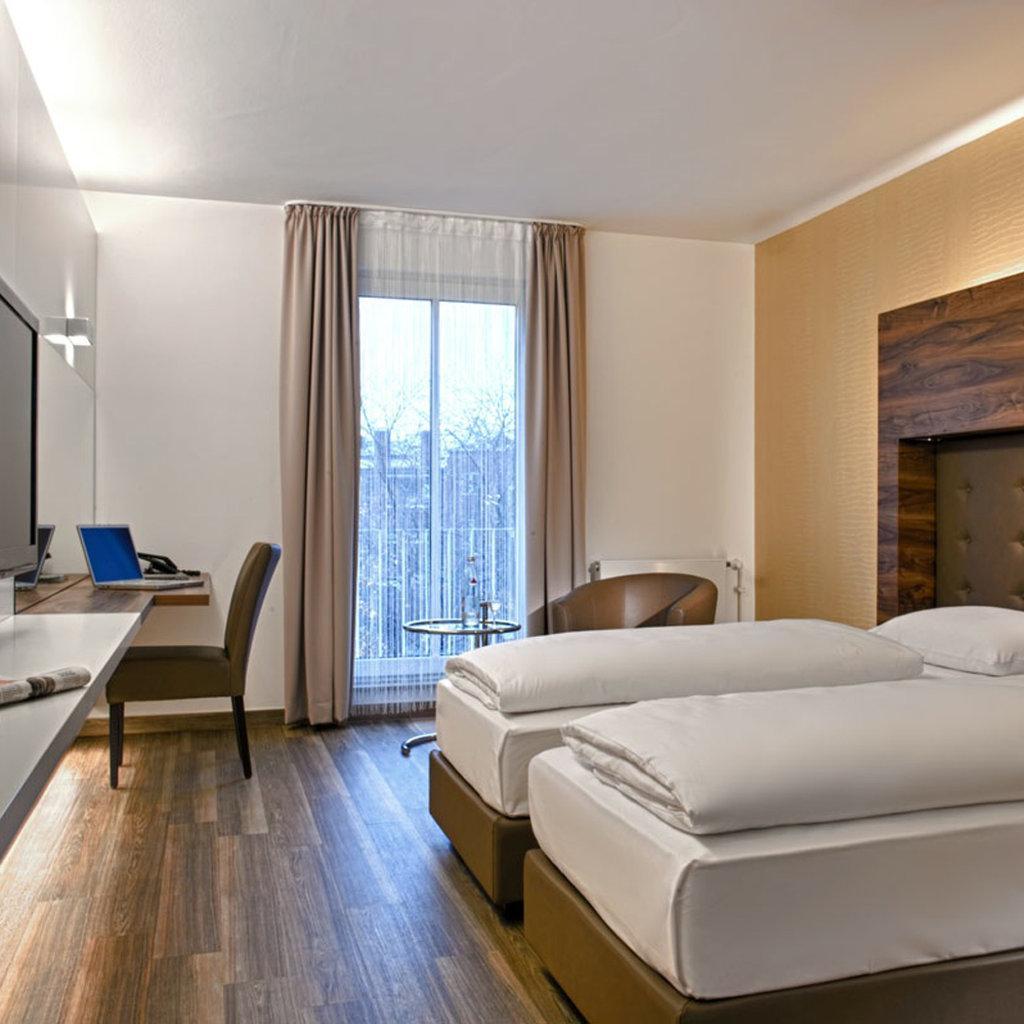 Hotel Conti Duisburg - Partner Of Sorat Hotels Luaran gambar
