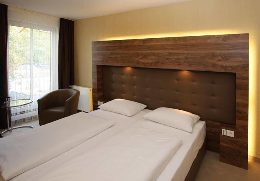 Hotel Conti Duisburg - Partner Of Sorat Hotels Luaran gambar